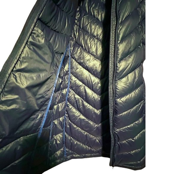 Calvin Klein Women Packable Down - Navy Feather Puff Jacket - Picture 4 of 13